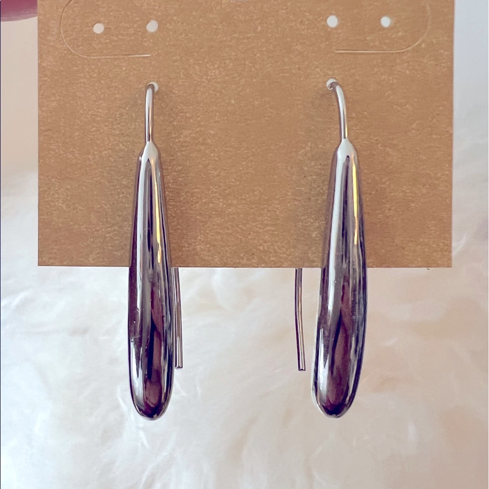 silvertone drop earrings